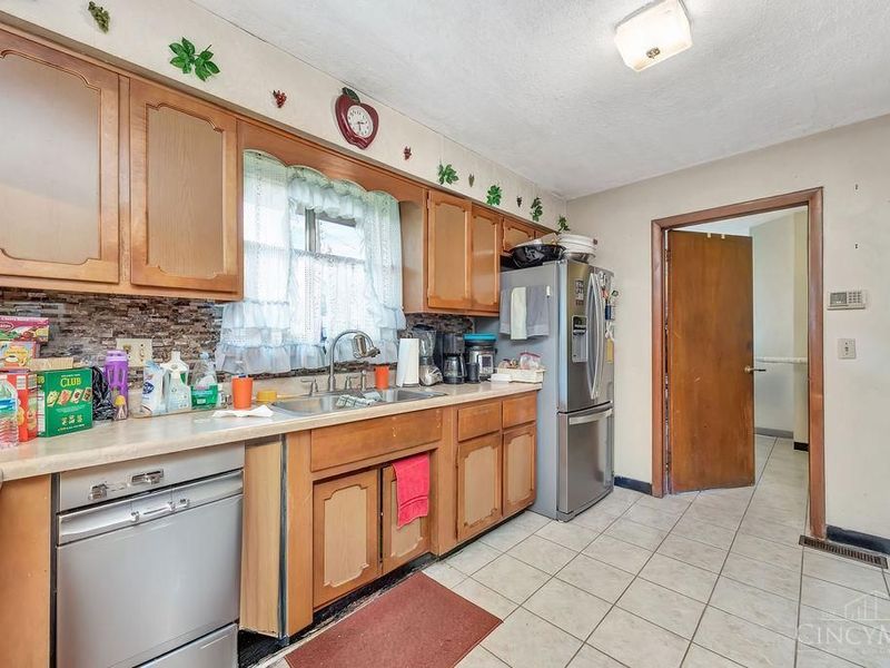 4156 Breezewood Avenue, Dayton, OH 45406 Photo 8