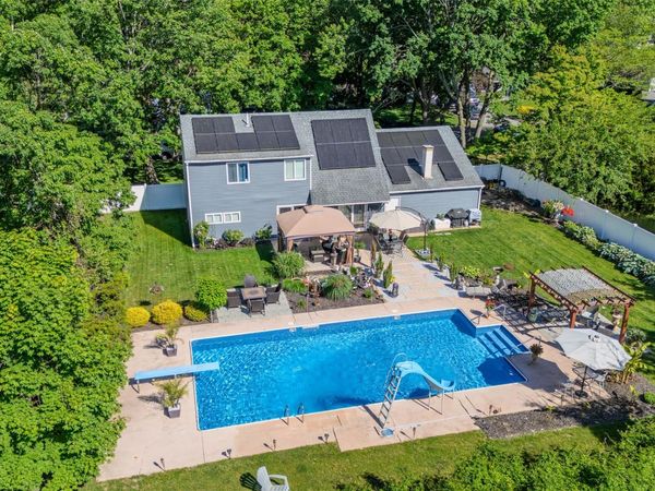26 Harford Drive , Coram, NY 11727