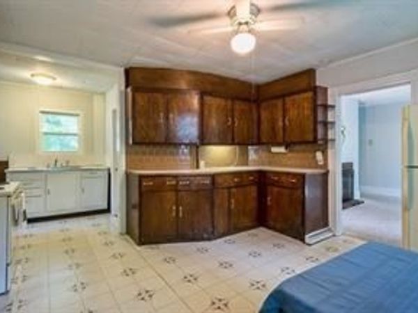 84 Alexander Rd, Unit 2, Billerica, MA 01821