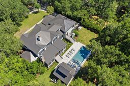 660 Ellis Oak Avenue photo 4