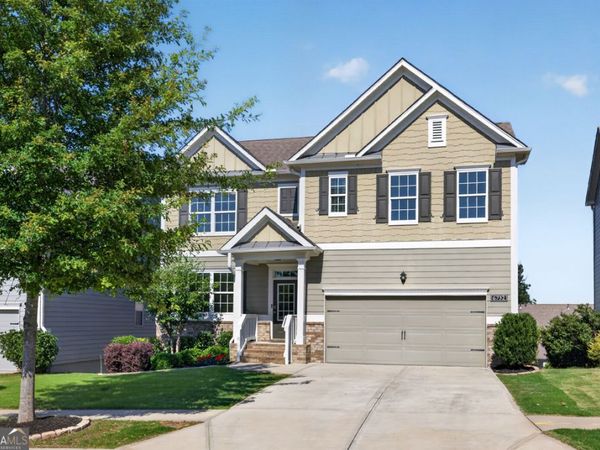 6732 Scarlet Oak Way, Flowery Branch, GA 30542