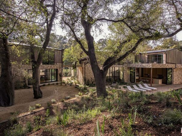 3274 Oakdell Road, Studio City, CA 91604