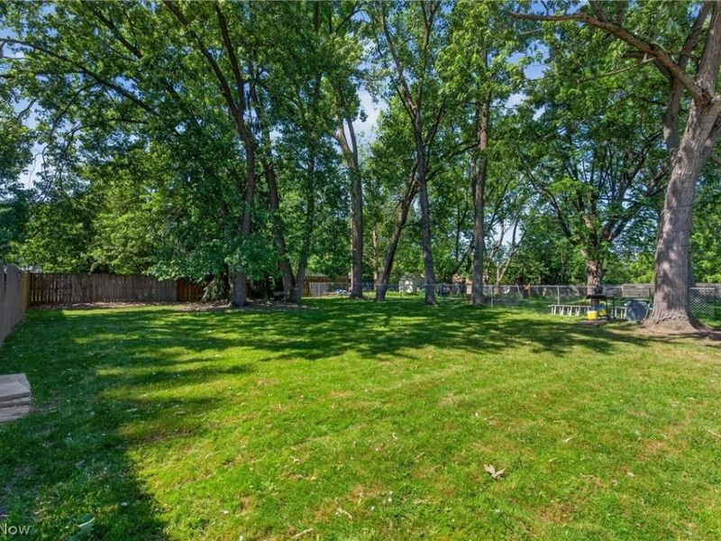 11179 Lafayette Drive, Parma Heights, OH 44130 Photo 37