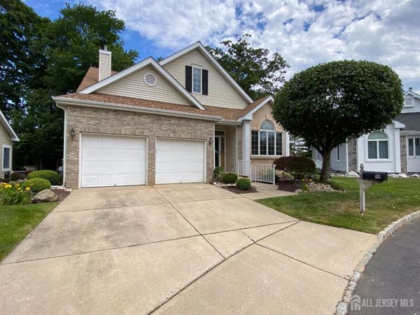 19 Dawson Lane , Monroe Township, NJ 08831