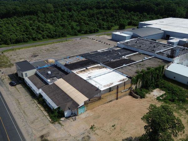 60397 Co Rd 681, Hartford, MI 49057