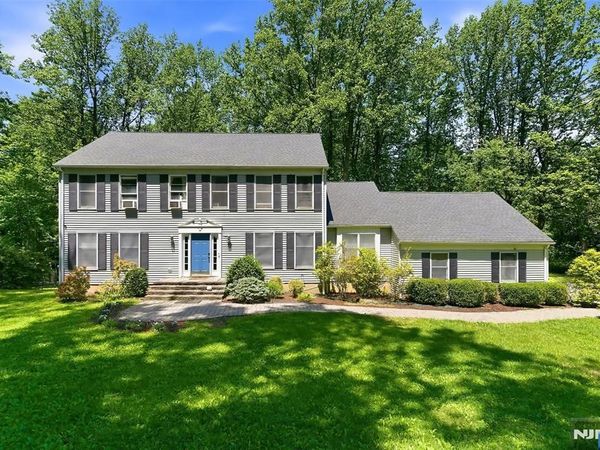 17 Grandview Terrace, SPARTA, NJ 07871