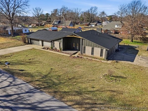 12910 S 123rd East Avenue , Broken Arrow, OK 74011