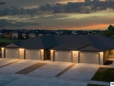 7013 Claystone Drive, Lincoln, NE 68521