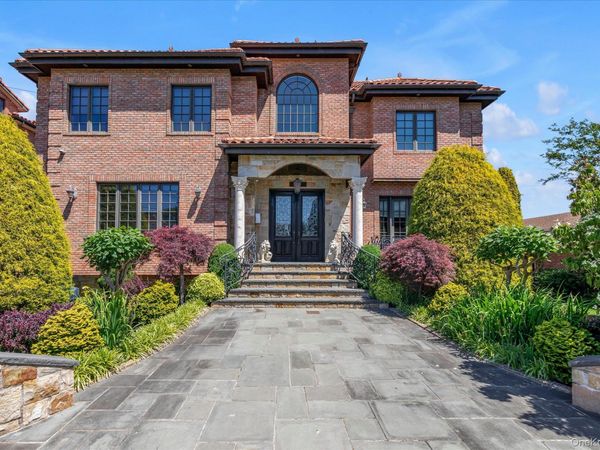 138-15 13th Avenue , Malba, NY 11357