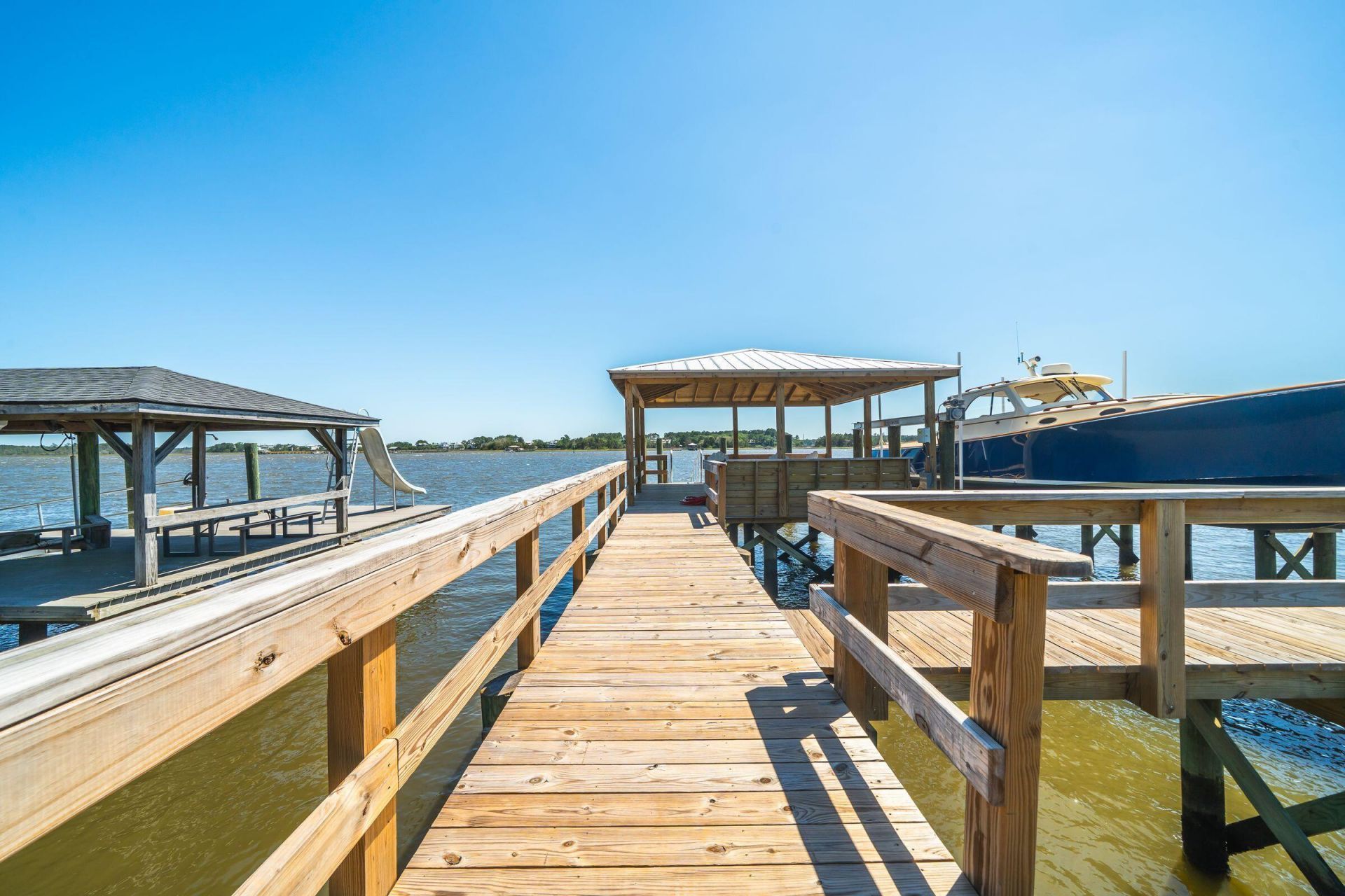 2313 Lazy River Drive Photo 9
