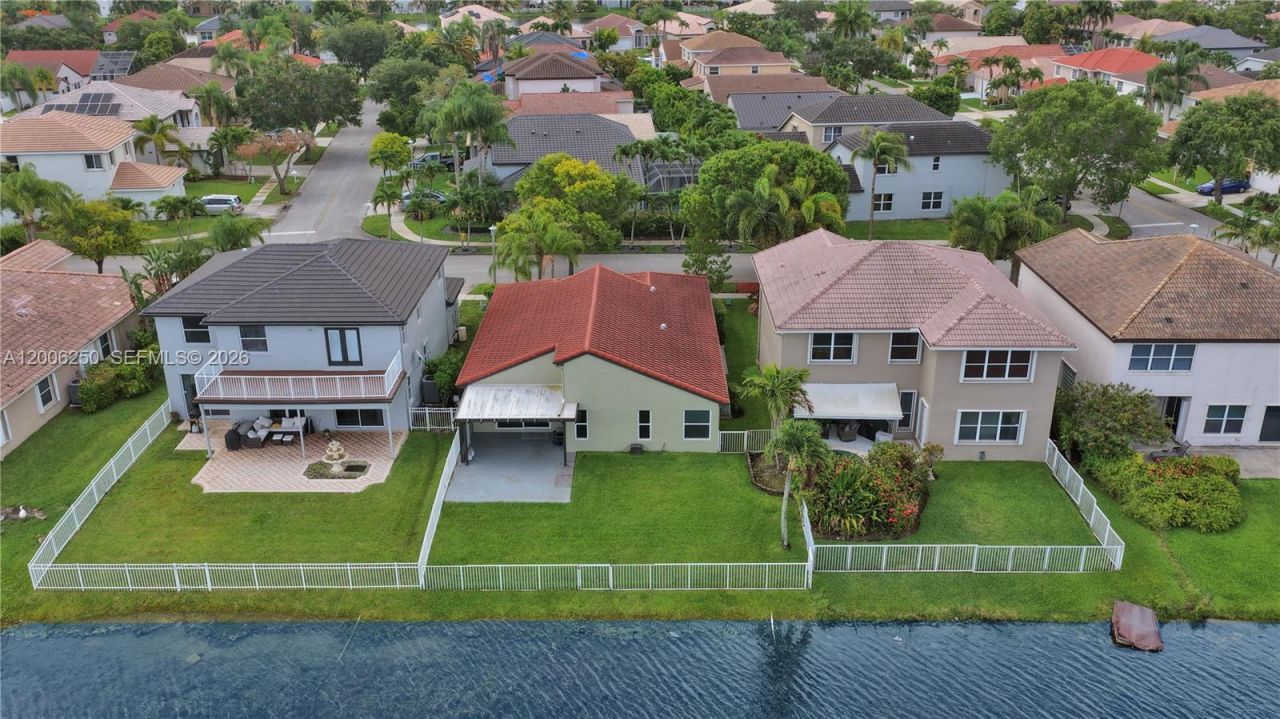 17961 SW 27th St, Miramar, FL 33029 Photo