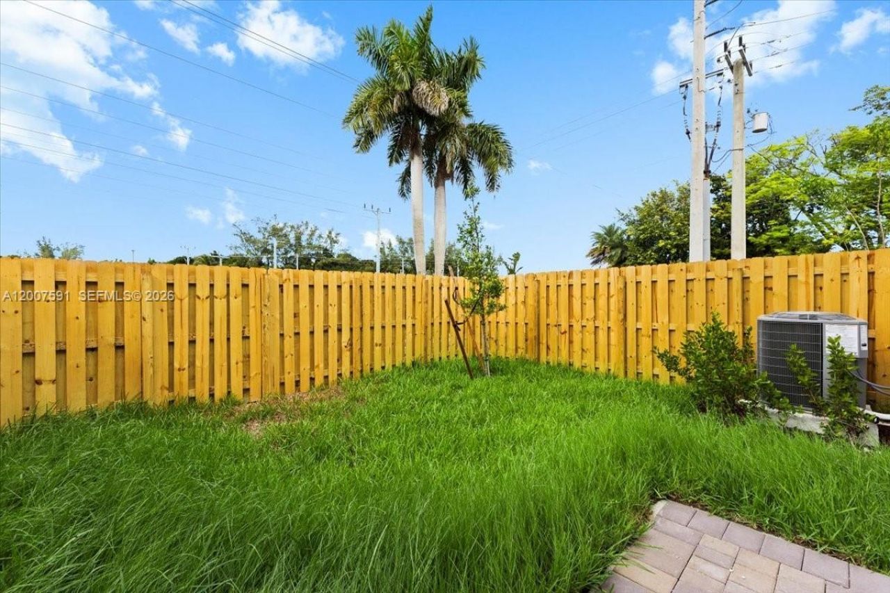 23210 SW 133rd Ct, Miami, FL 33032 Photo