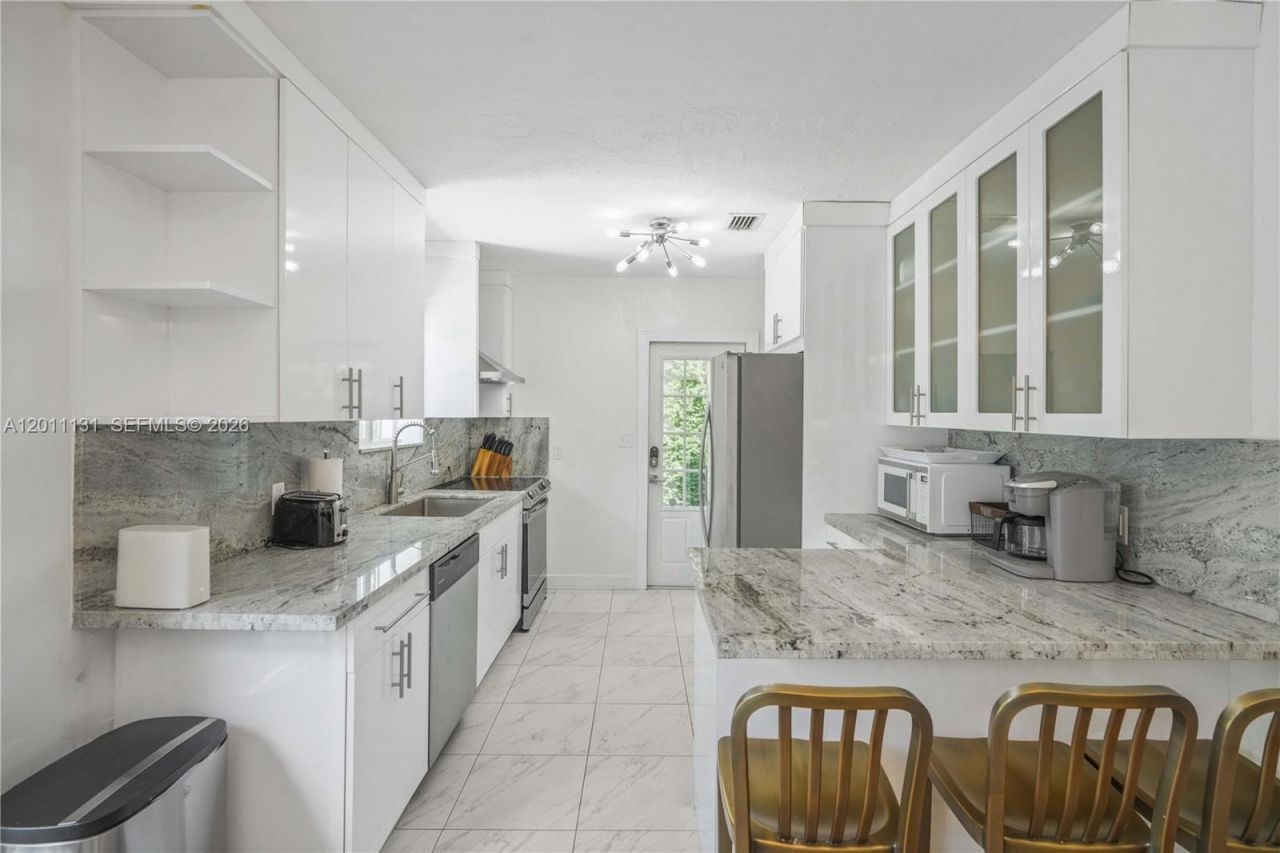 9500 N Miami Ave , Miami Shores, FL 33150 Photo