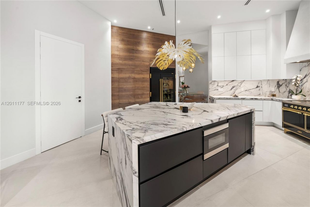 808 Brickell Key Dr , Unit 408, Miami, FL 33131 Photo