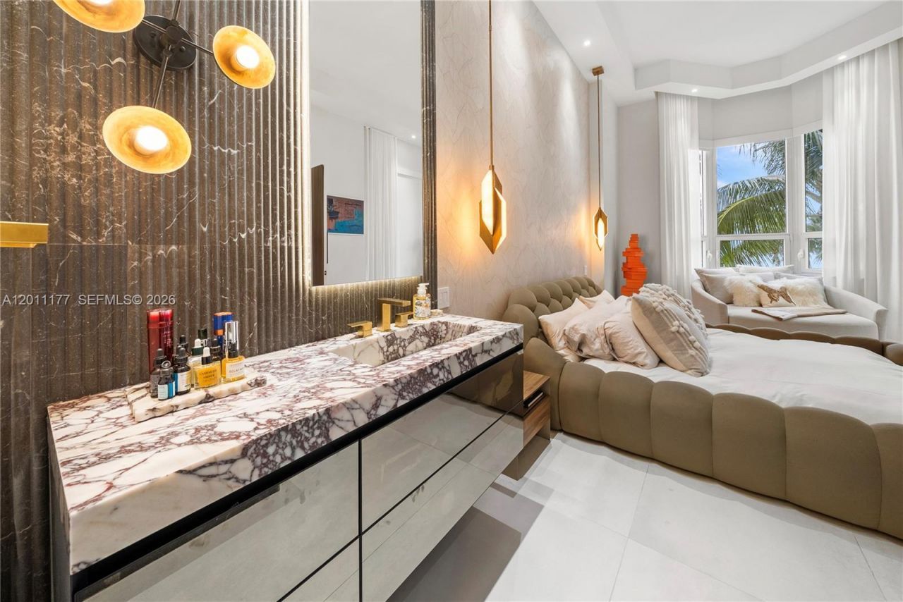 808 Brickell Key Dr , Unit 408, Miami, FL 33131 Photo