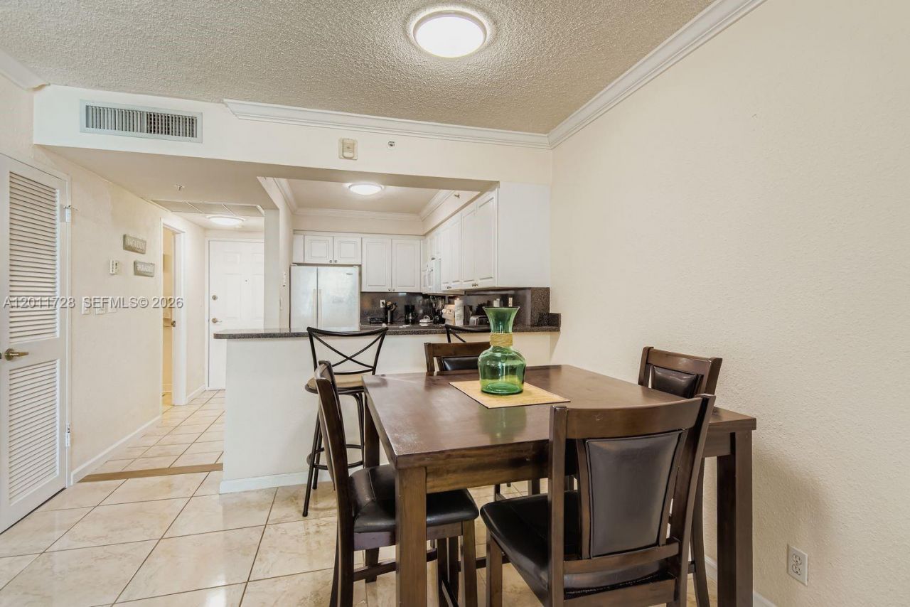 2501 S Ocean Dr, Unit 1032, Hollywood, FL 33019 Photo