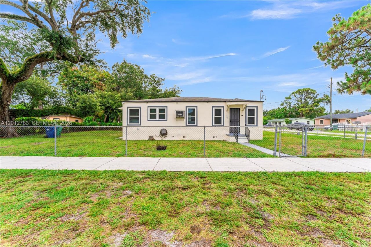 9301 NW 20th Ave , Miami, FL 33147 Photo
