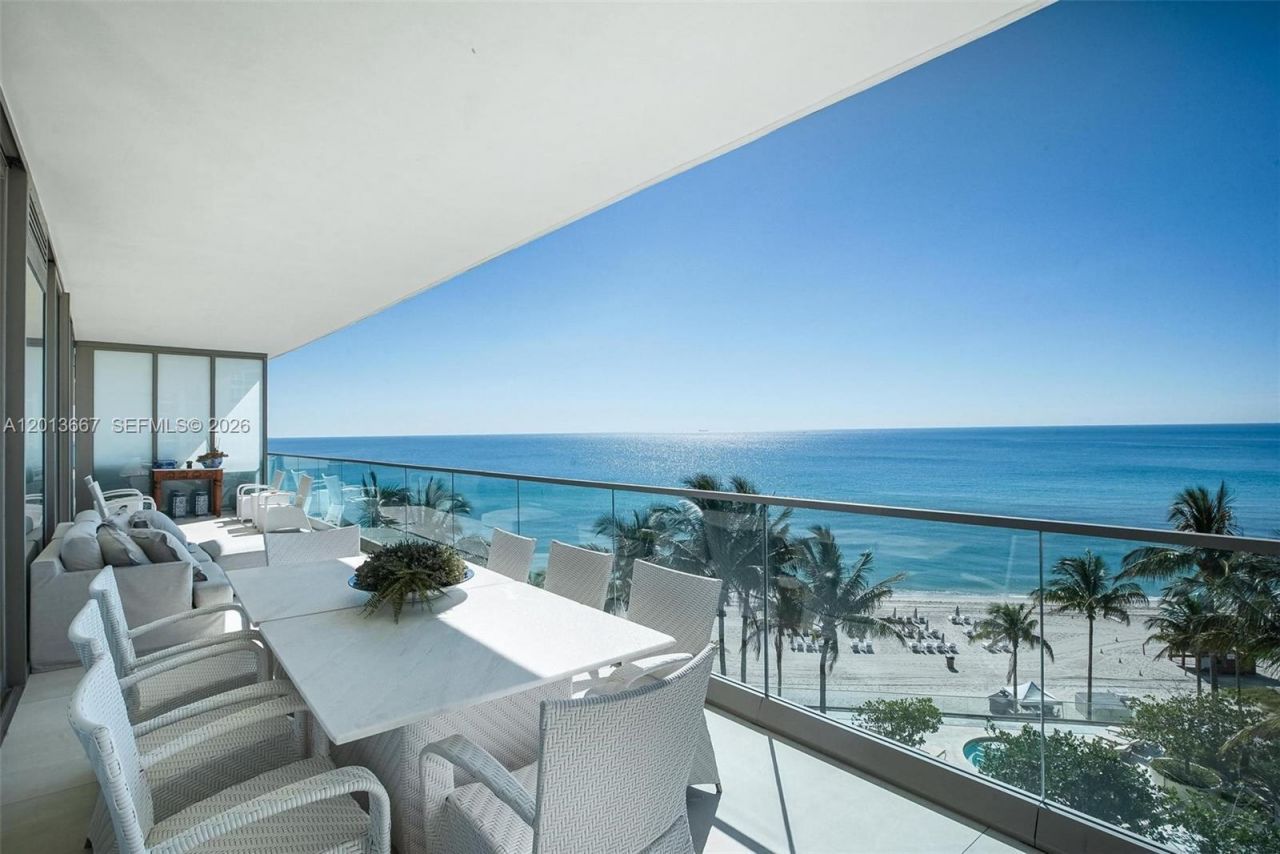 18975 Collins Ave , Unit 501, Sunny Isles Beach, FL 33160 Photo