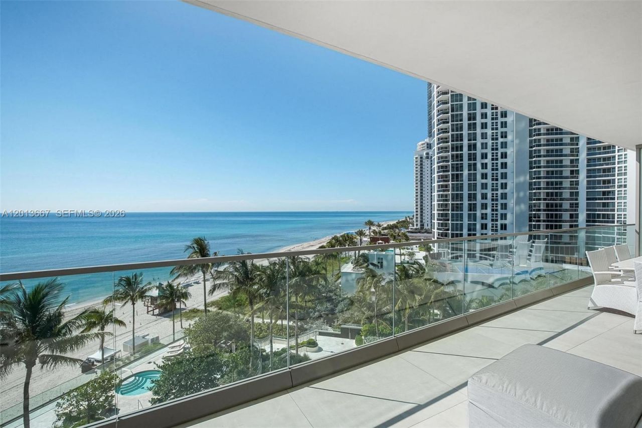 18975 Collins Ave , Unit 501, Sunny Isles Beach, FL 33160 Photo