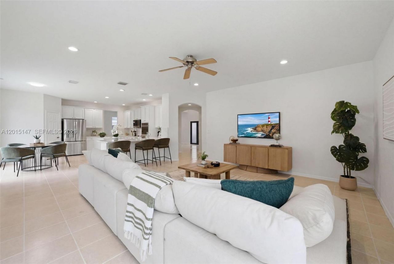 13845 NW 14th St , Pembroke Pines, FL 33028 Photo