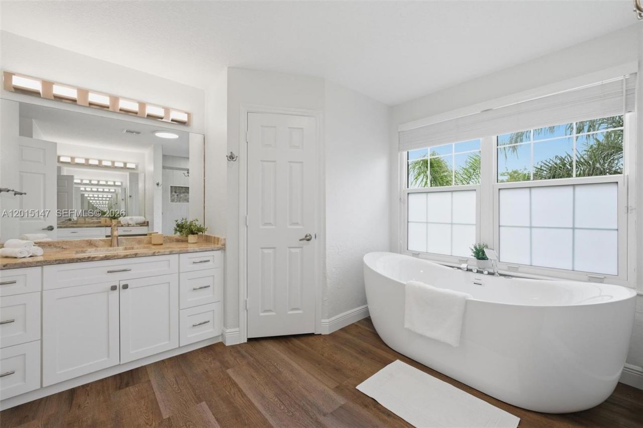 13845 NW 14th St , Pembroke Pines, FL 33028 Photo