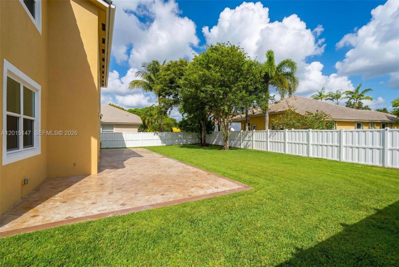 13845 NW 14th St , Pembroke Pines, FL 33028 Photo