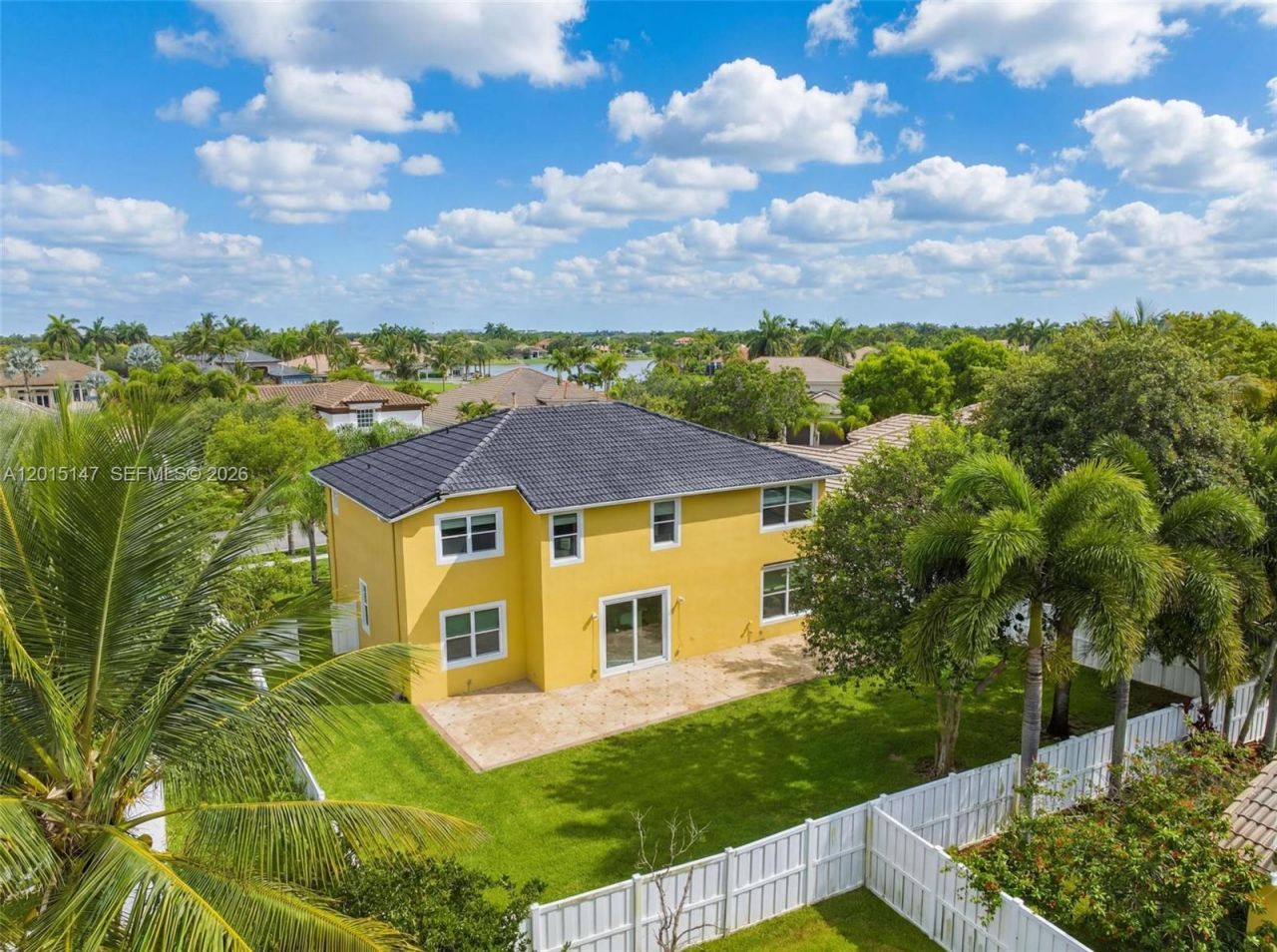 13845 NW 14th St , Pembroke Pines, FL 33028 Photo
