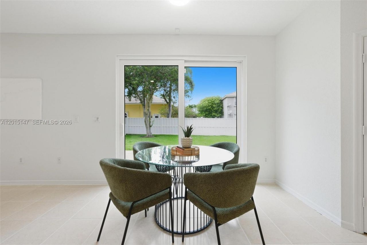 13845 NW 14th St , Pembroke Pines, FL 33028 Photo