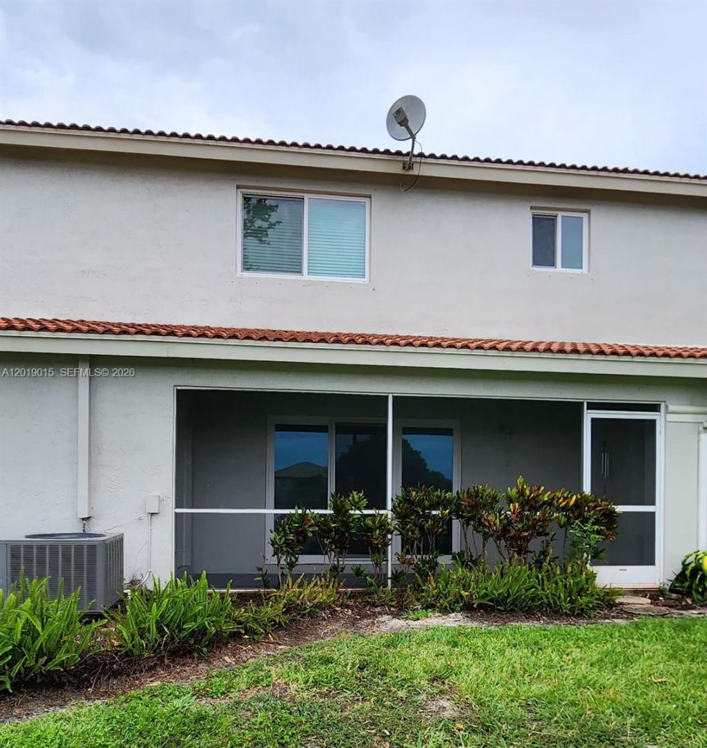 8014 Big Pine Way , Riviera Beach, FL 33407 Photo