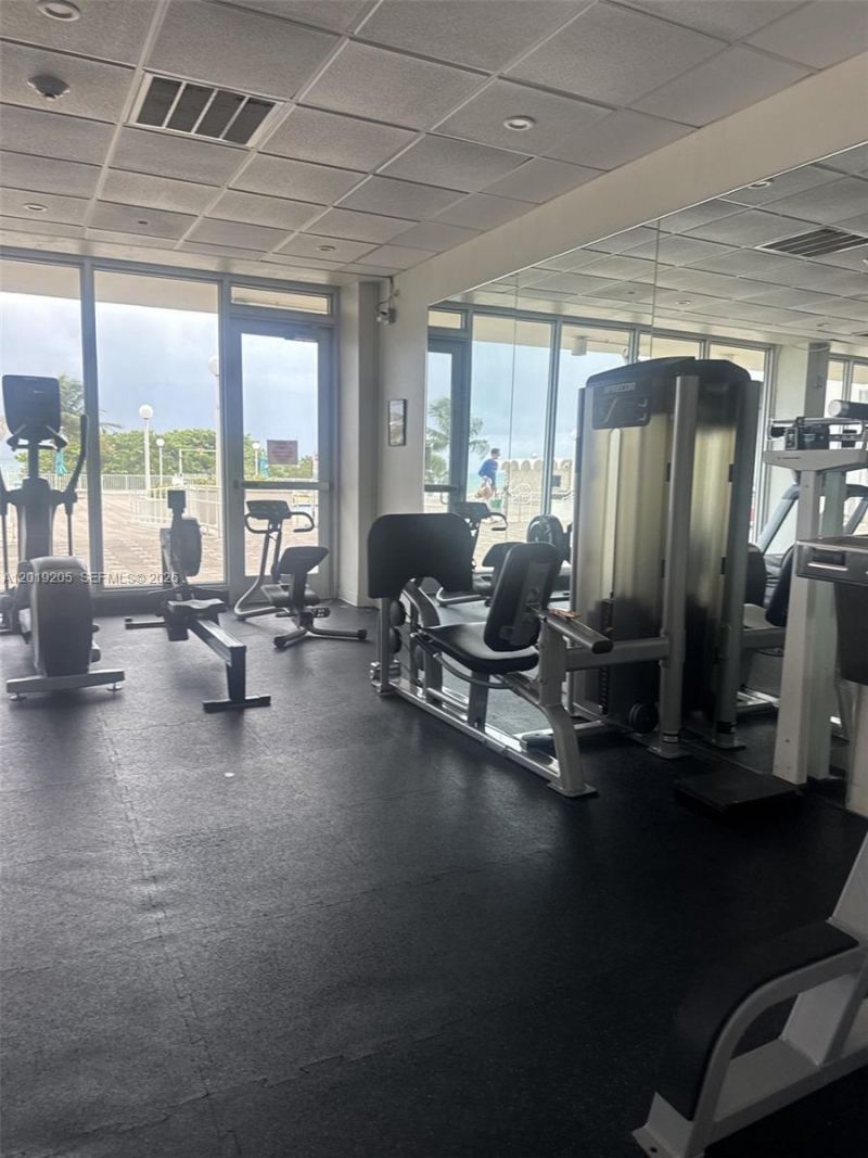 5701 Collins Ave, Unit 511, Miami Beach, FL 33140 Photo