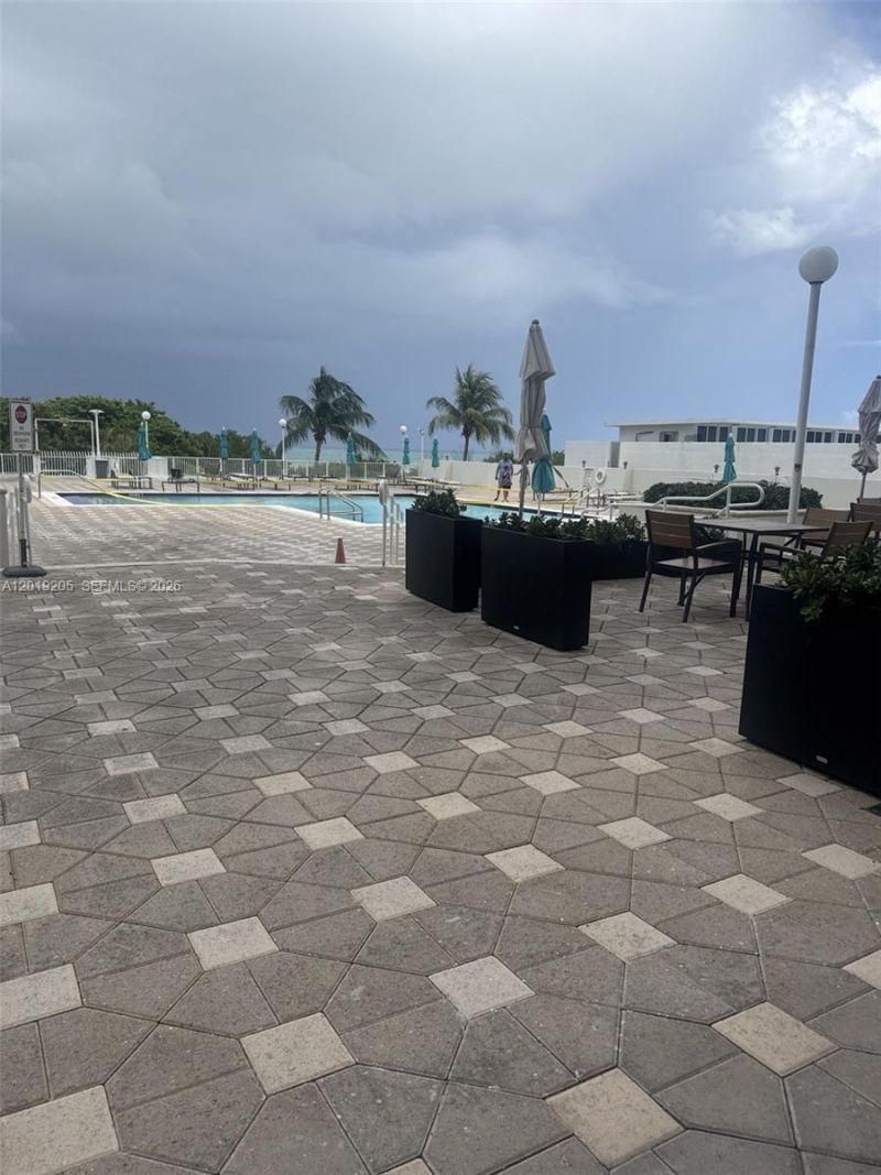 5701 Collins Ave, Unit 511, Miami Beach, FL 33140 Photo