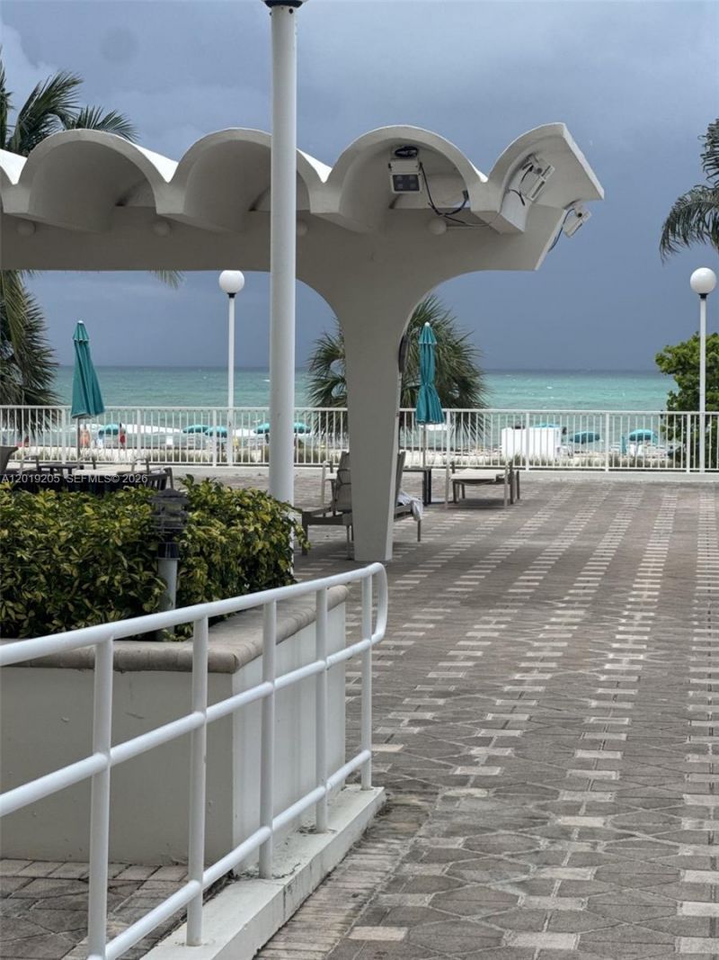 5701 Collins Ave, Unit 511, Miami Beach, FL 33140 Photo