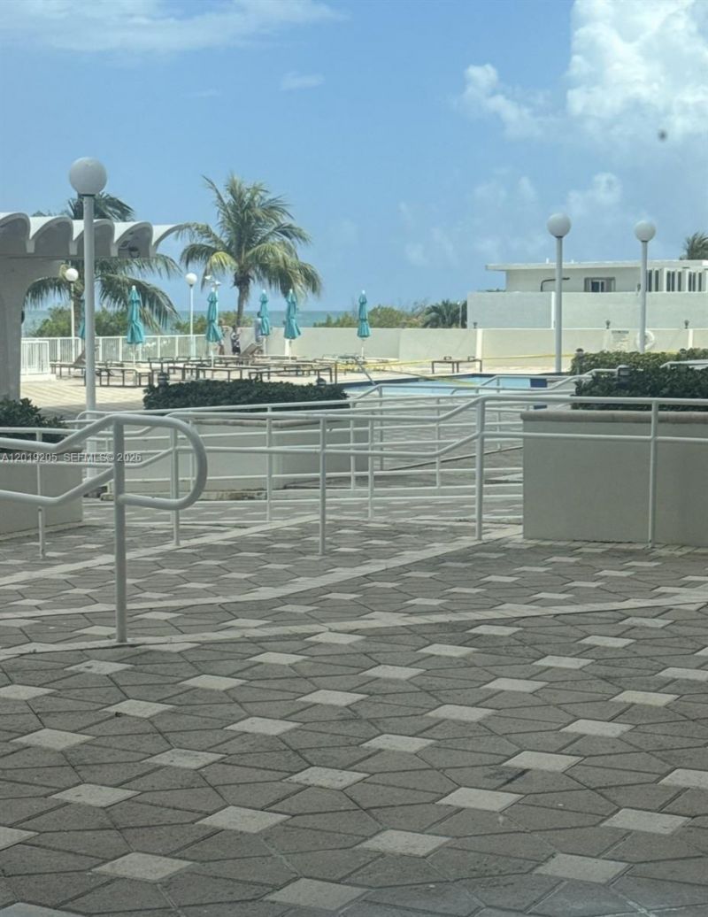 5701 Collins Ave, Unit 511, Miami Beach, FL 33140 Photo