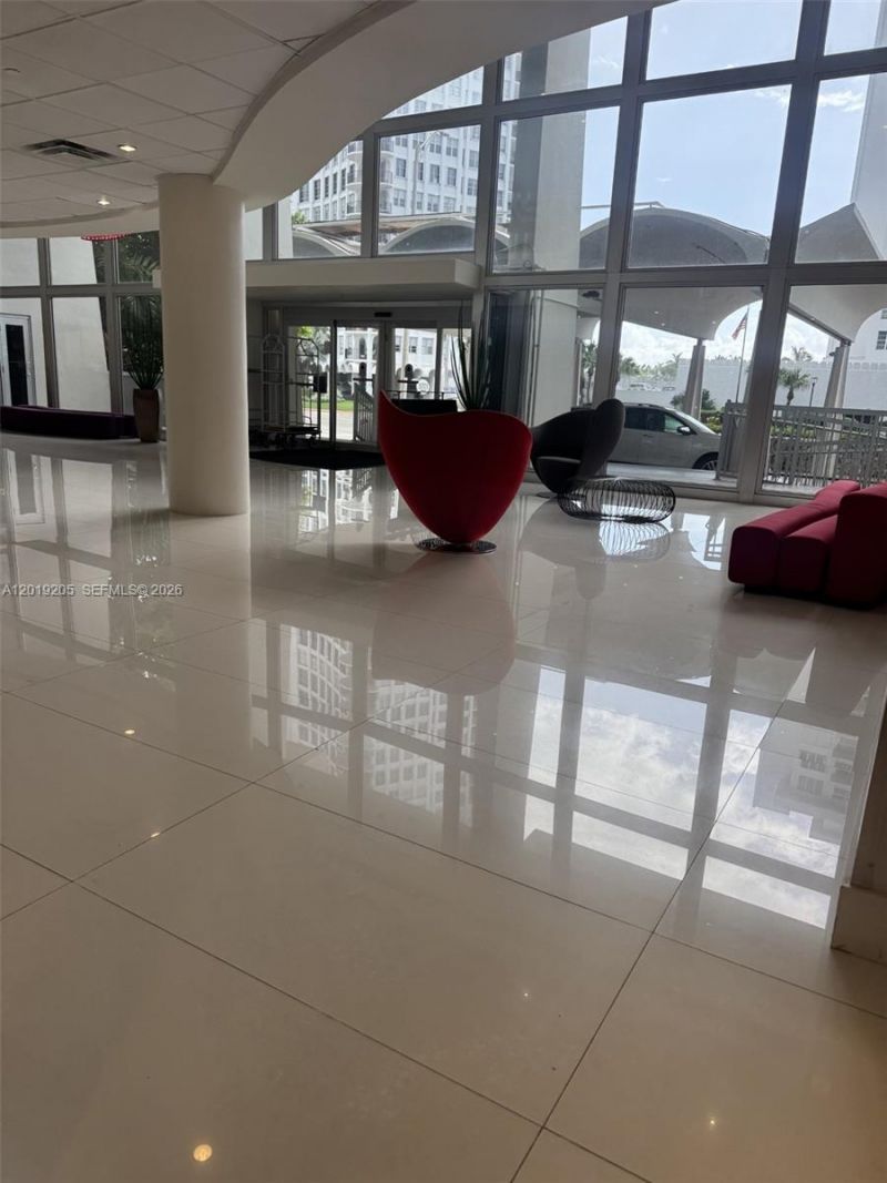 5701 Collins Ave , Unit 511, Miami Beach, FL 33140 Photo