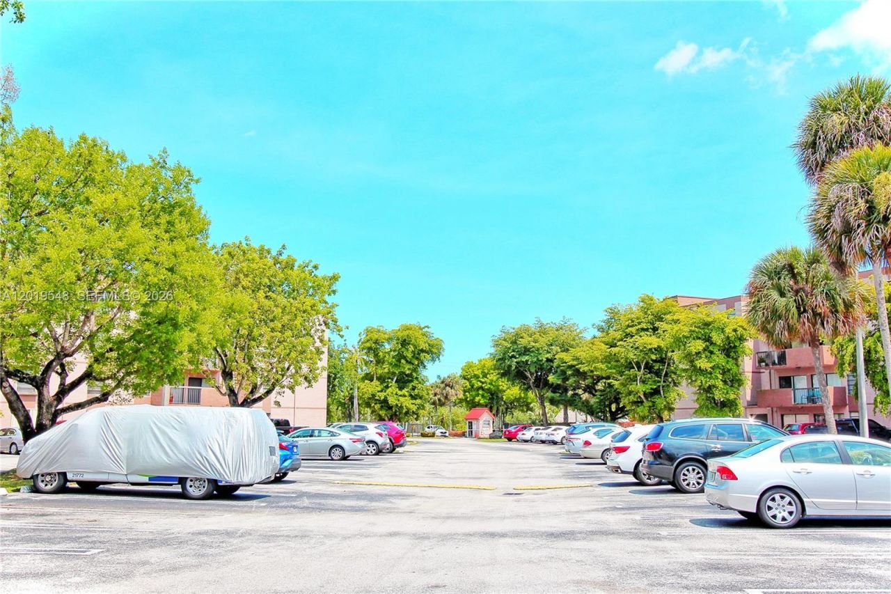 5800 SW 127th Ave , Unit 2112, Miami, FL 33183 Photo