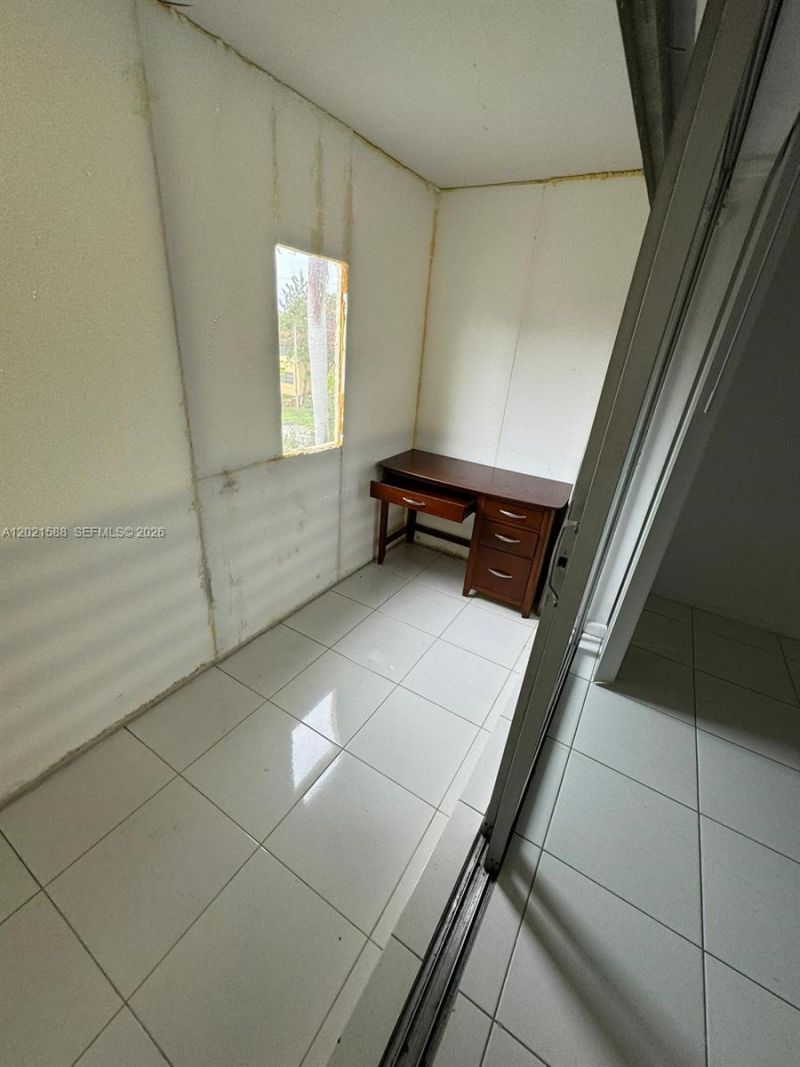 20201 NE 29th Ct , Unit D329, Aventura, FL 33180 Photo