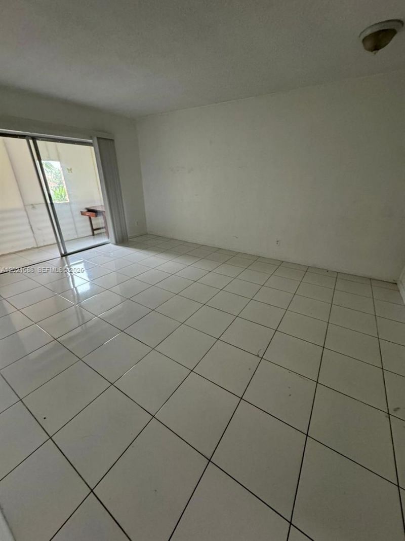 20201 NE 29th Ct , Unit D329, Aventura, FL 33180 Photo