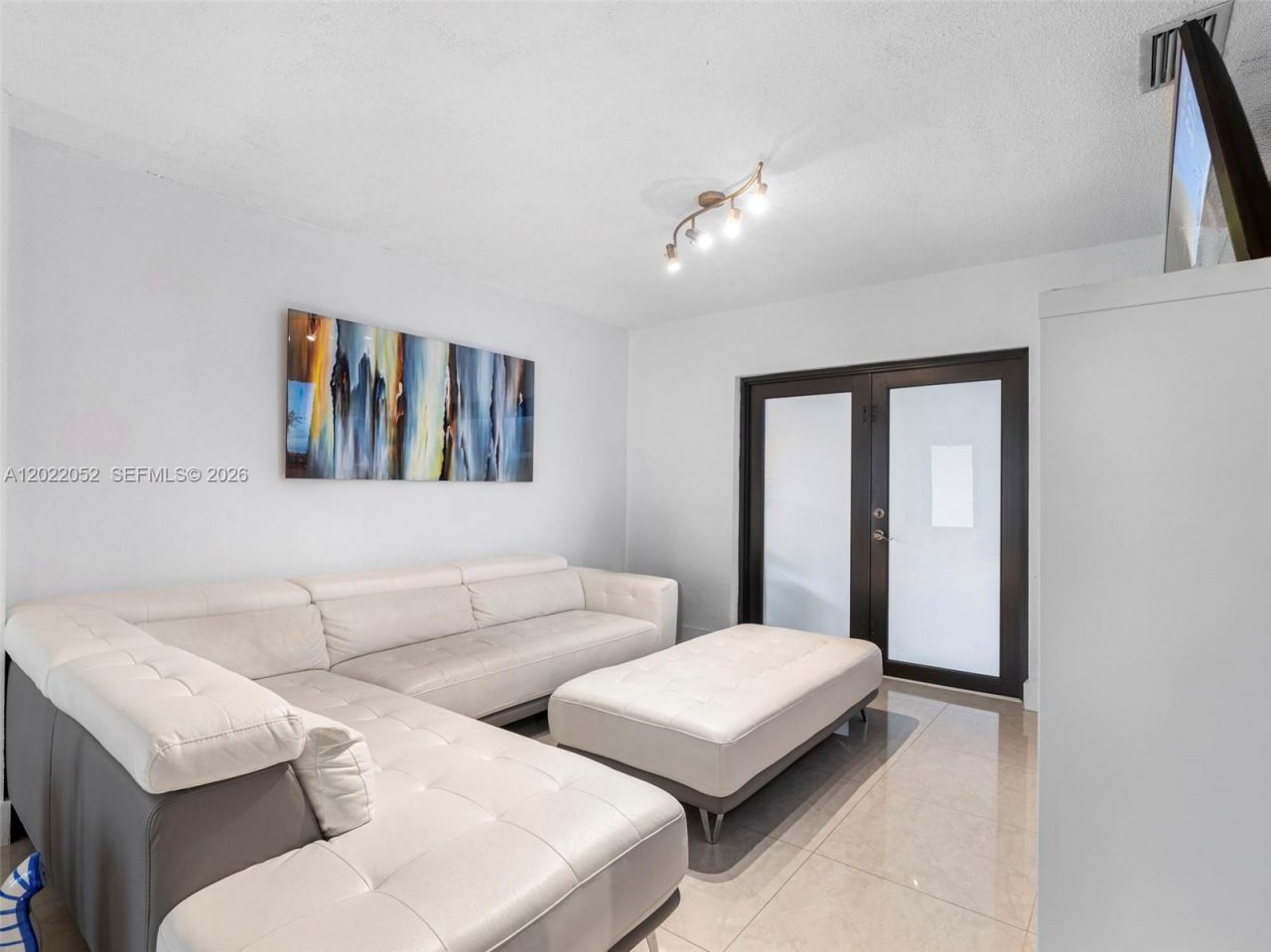 1752 NW 108th St , Miami, FL 33167 Photo