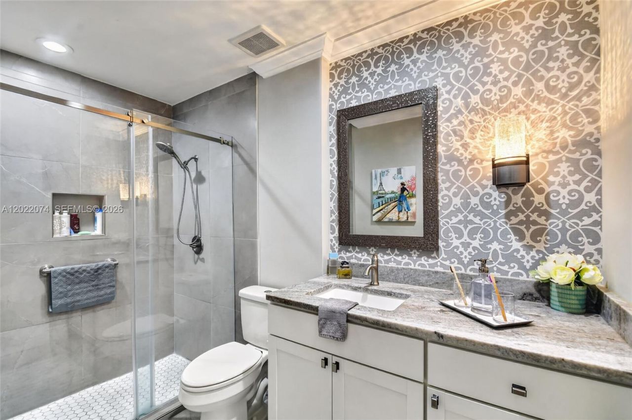 6989 Clover Ct, Lake Worth, FL 33467 Photo