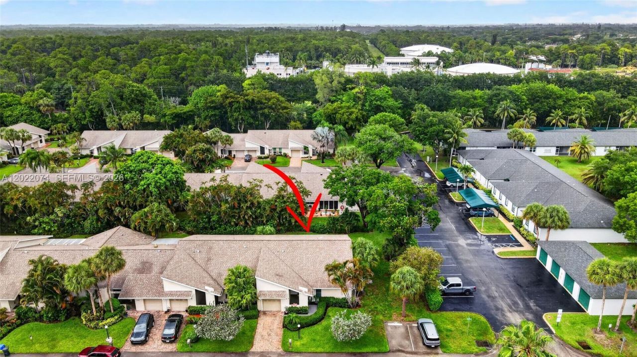 6989 Clover Ct, Lake Worth, FL 33467 Photo