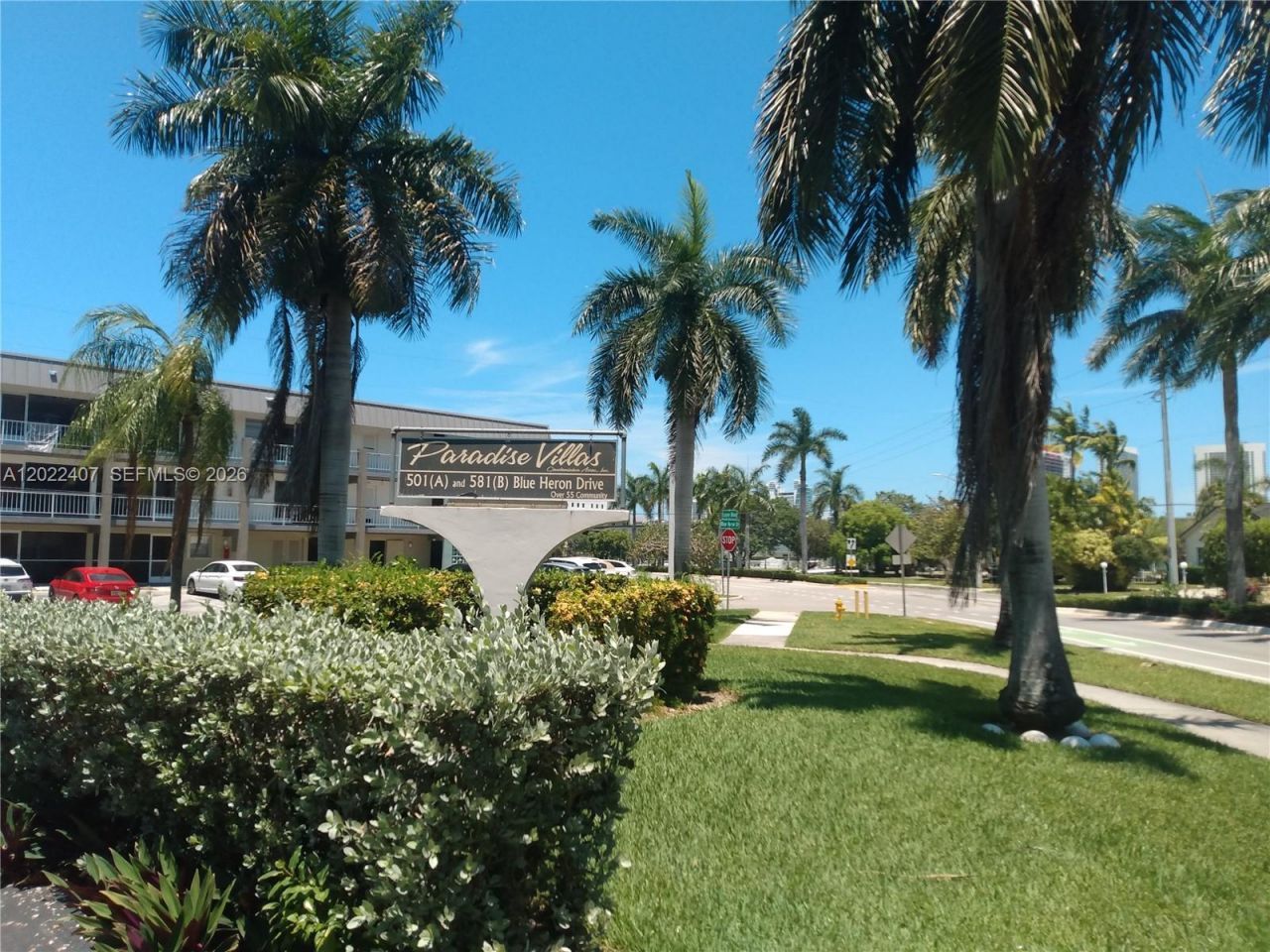 581 Blue Heron Dr, Unit 315-B, Hallandale Beach, FL 33009 Photo