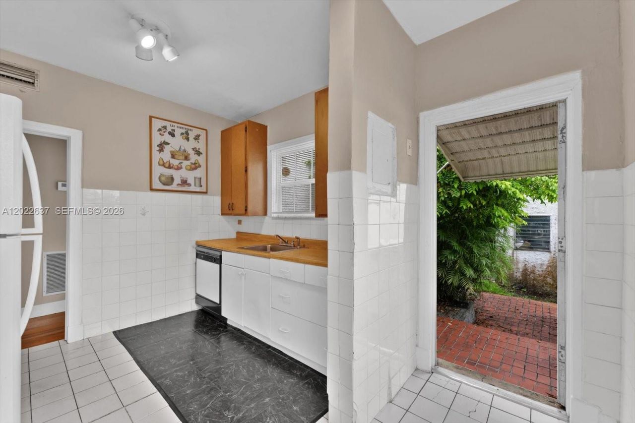 644 Navarre Ave , Coral Gables, FL 33134 Photo