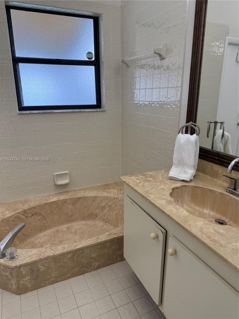 6950 W Wedgewood Ave , Davie, FL 33331 Photo