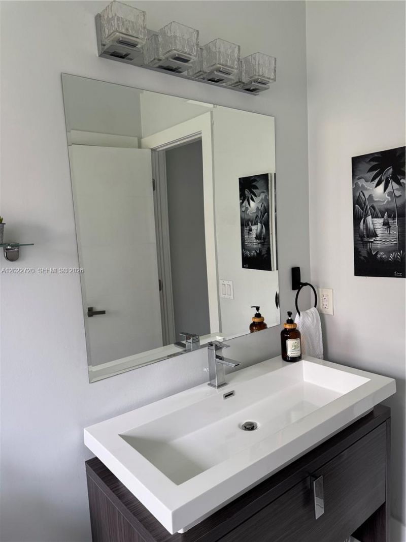 6950 W Wedgewood Ave , Davie, FL 33331 Photo