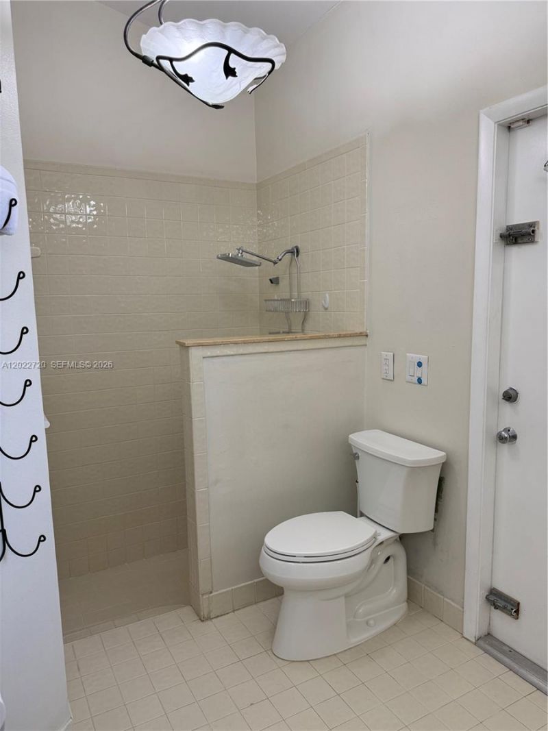 6950 W Wedgewood Ave , Davie, FL 33331 Photo
