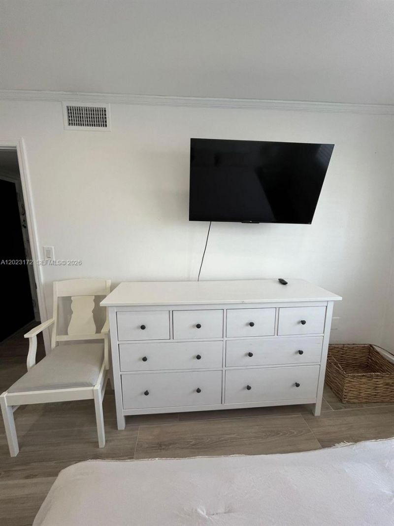 6965 Harding Ave , Unit 401, Miami Beach, FL 33141 Photo