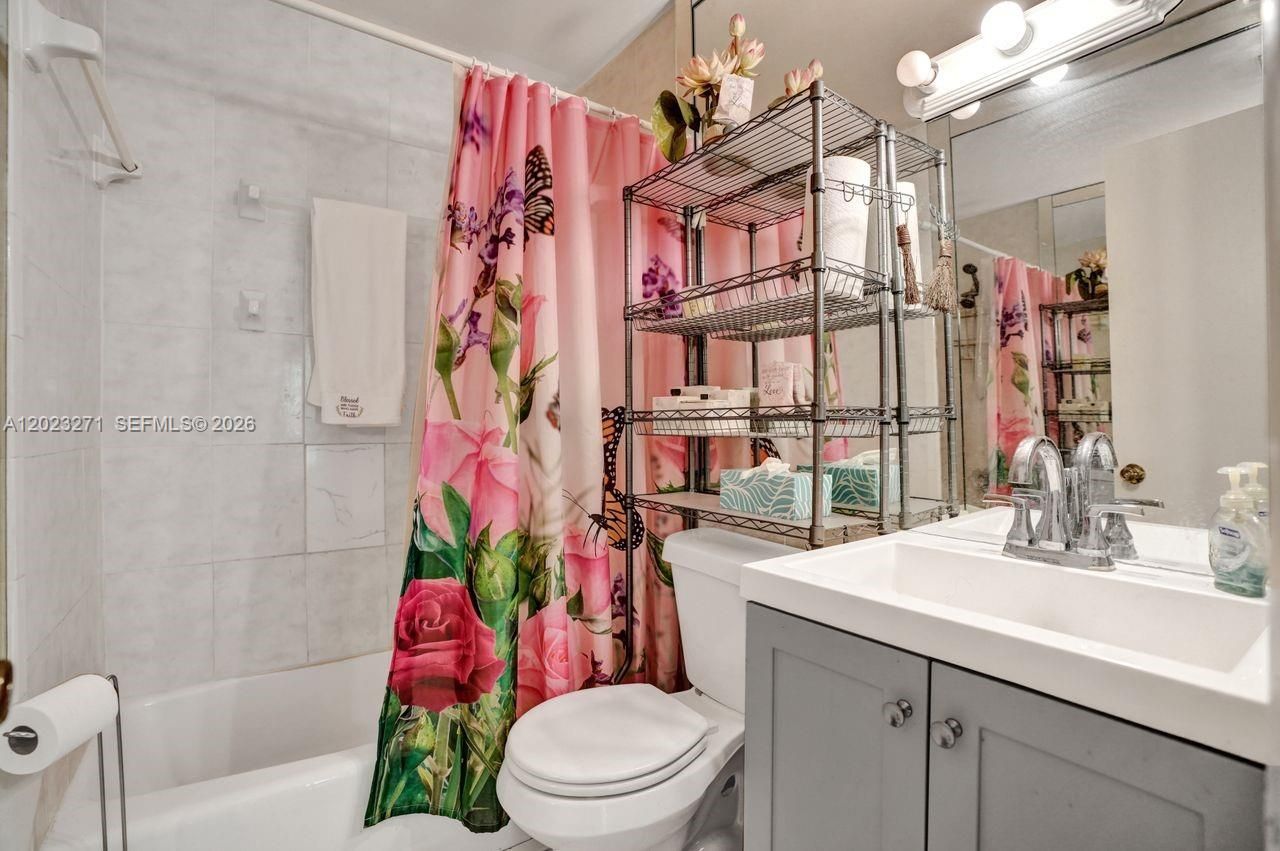 1020 NW 25th Ave, Fort Lauderdale, FL 33311 Photo