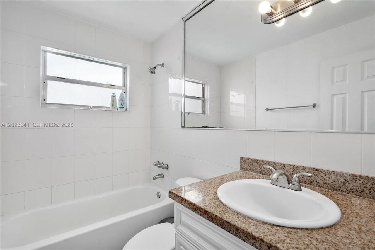 7232 SW 94th Pl , Unit E6, Miami, FL 33173 Photo