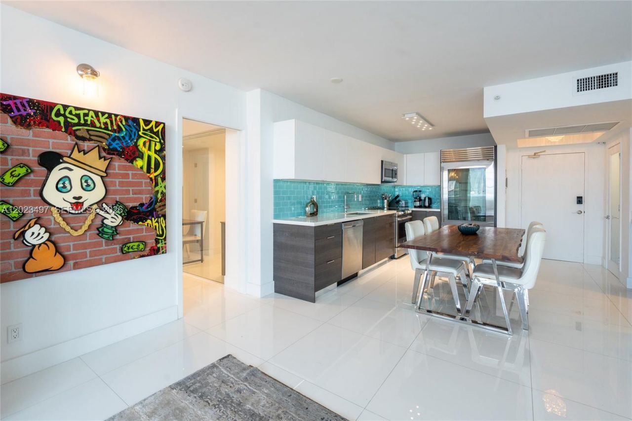 100 Lincoln Rd, Unit 1523, Miami Beach, FL 33139 Photo