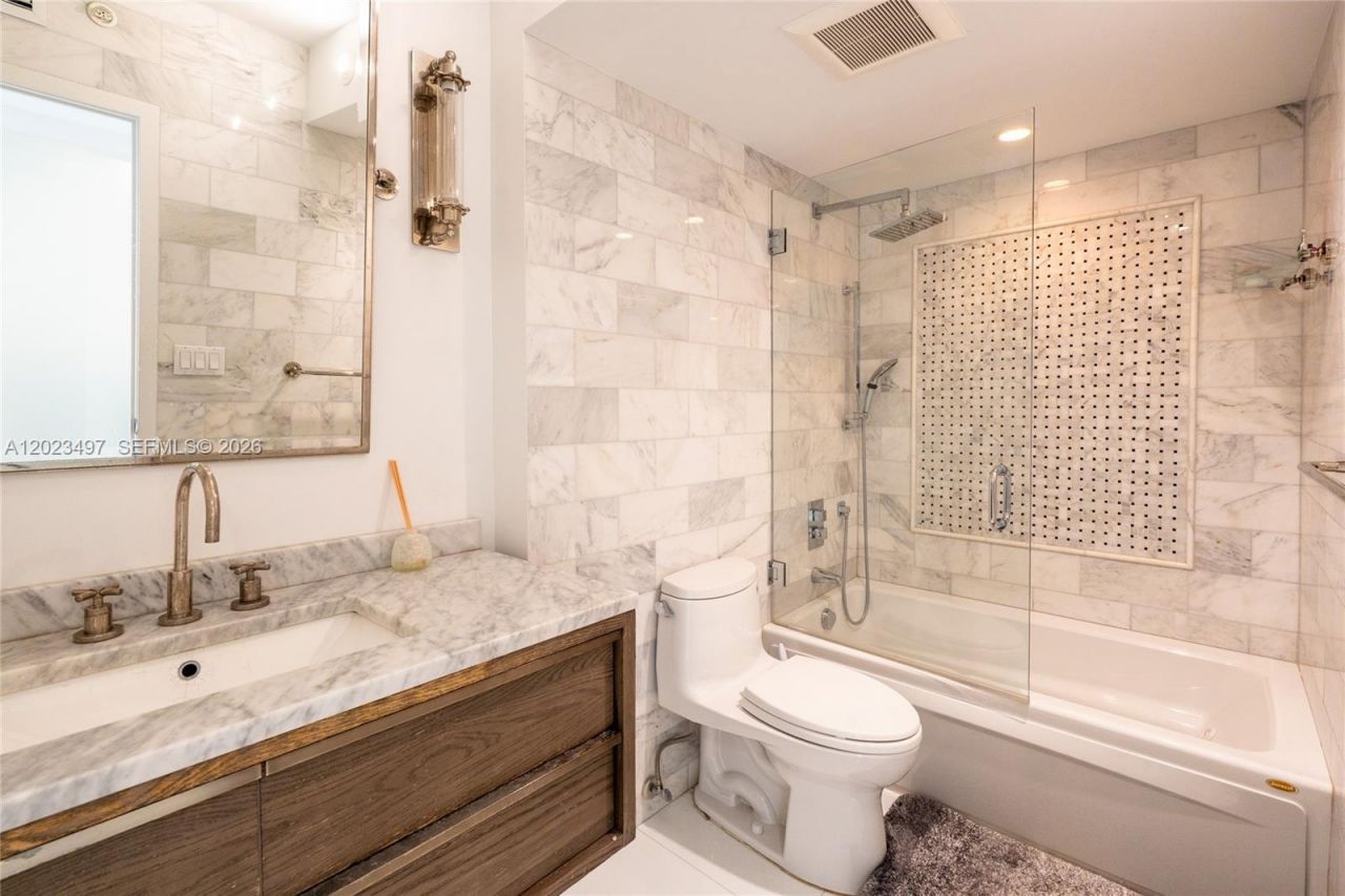 100 Lincoln Rd, Unit 1523, Miami Beach, FL 33139 Photo